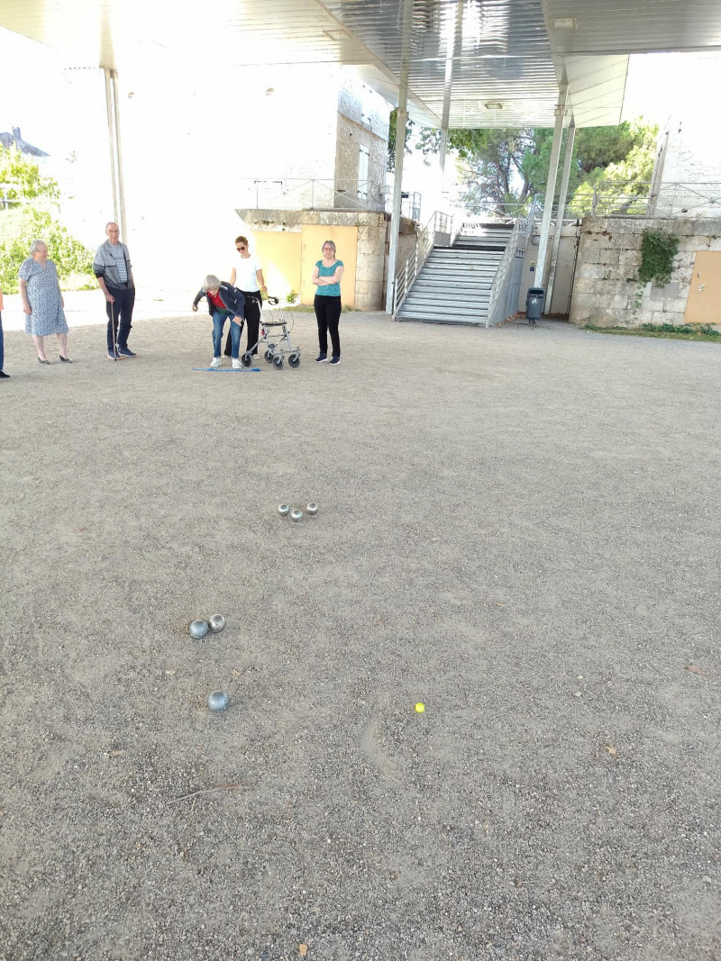 🎯 Encore un bel entraînement pour notre concours inter-ÉHPAD de pétanque ! 🎯