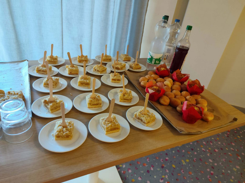 🎂🎶 Aujourd’hui, nous avons fêté les anniversaires ! 🎉